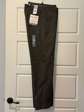 Dockers Easy Khaki Classic Fit Pants - Olive